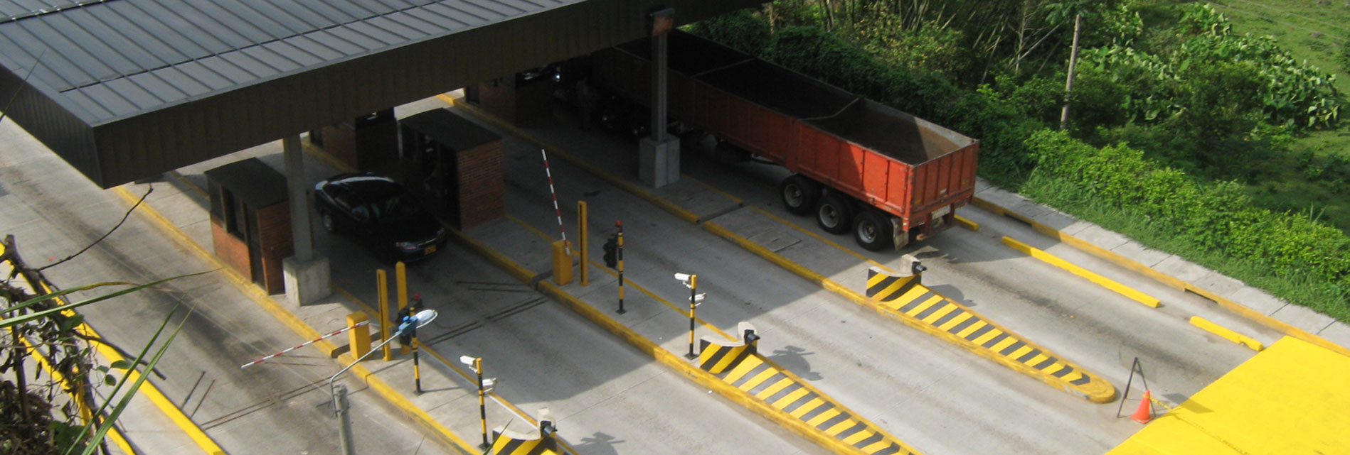 Peaje via Bucaramanga (Santander)